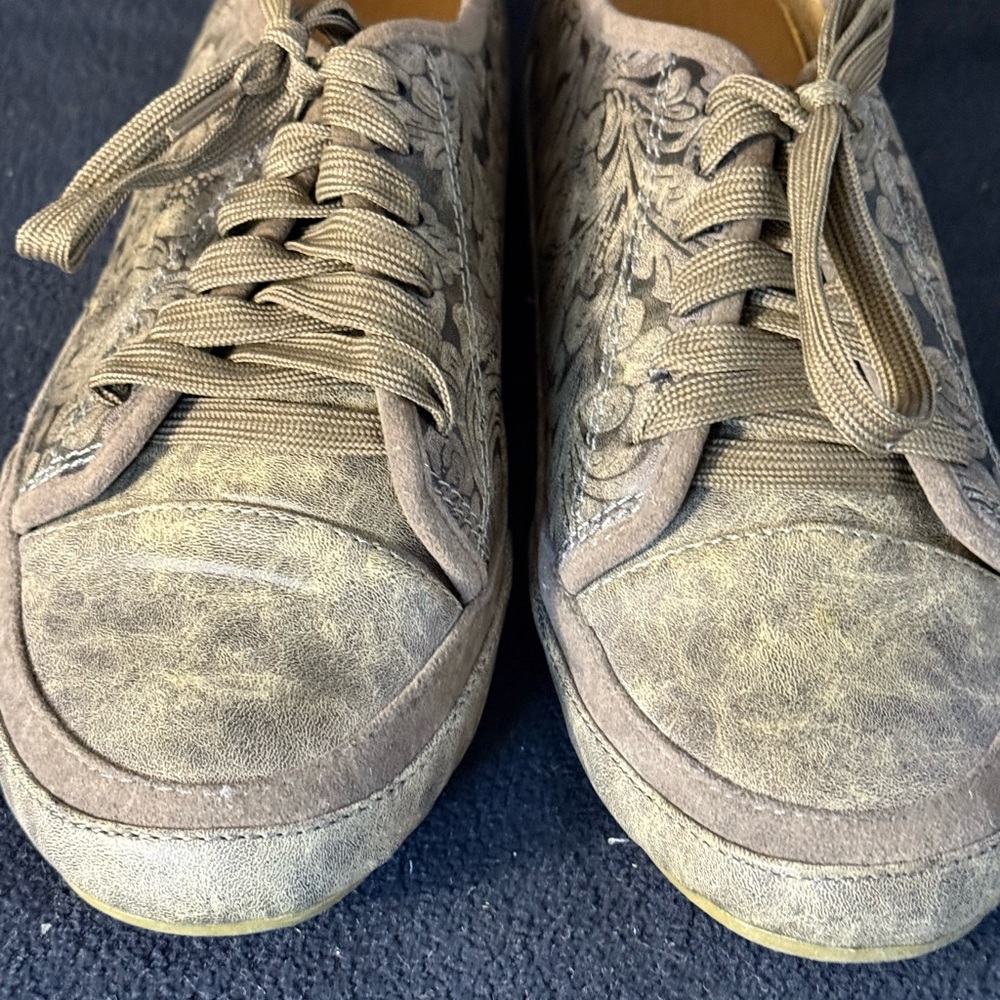 Patrizia by Spring Step Elegant Tan Women's Lace-Up Sneakers